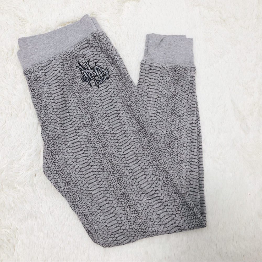 Harley Davidson gray snake thermal lounge pants L